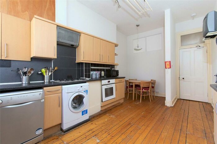 4 Bedroom Apartment To Rent In Arden Street, Edinburgh, EH9