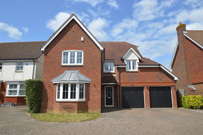 5 Bedroom Detached House To Rent In Peregrine Road, Kings Hill, West Malling, ME19