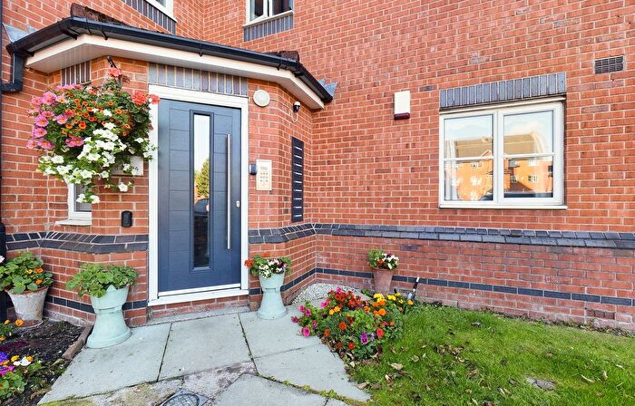 2 Bedroom Flat To Rent In Armstrong Quay, Liverpool, L3