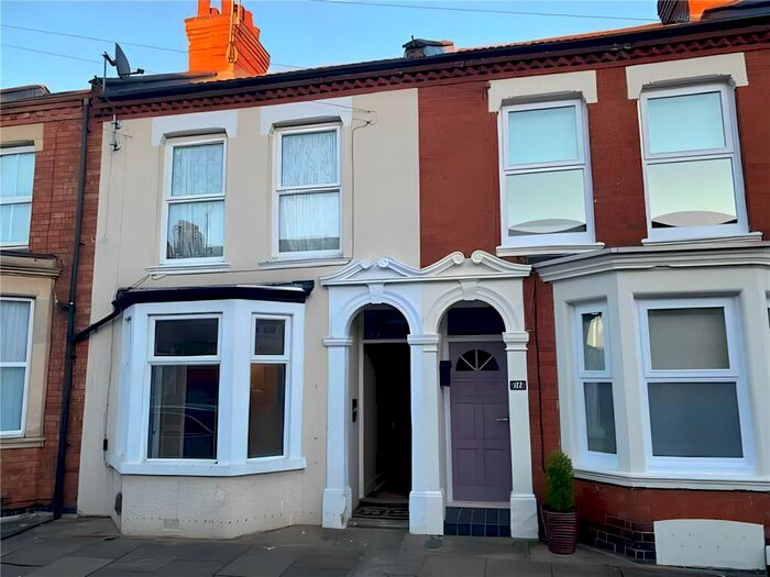 1 Bedroom Apartment To Rent In Wycliffe Road, Abington, Northampton, NN1