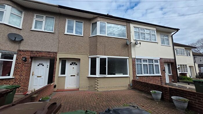 4 Bedroom Terraced House To Rent In Fels Close, Dagenham, RM10
