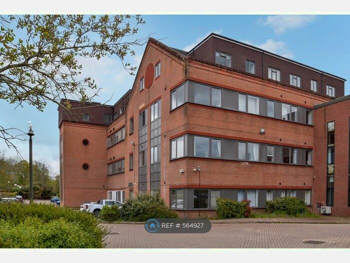 1 Bedroom Flat To Rent In Bartley Way, Hook, RG27