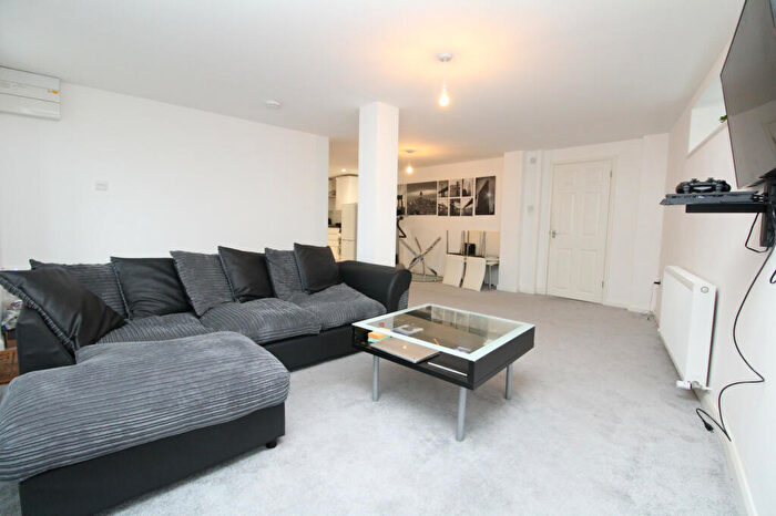 1 Bedroom Maisonette To Rent In Widmore Road, Bromley, BR1