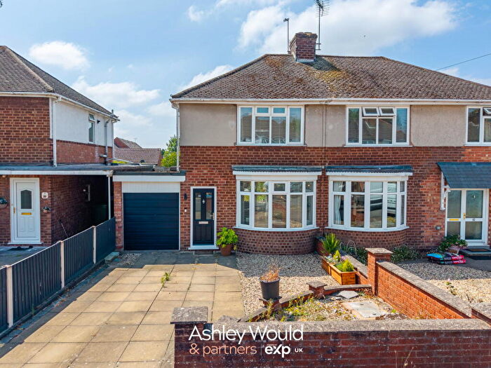 2 Bedroom Semi Detached House For Sale In Oakhill Avenue, Kidderminster, DY10