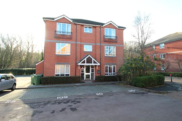 2 Bedroom Flat To Rent In Angelica Way, Whiteley, PO15