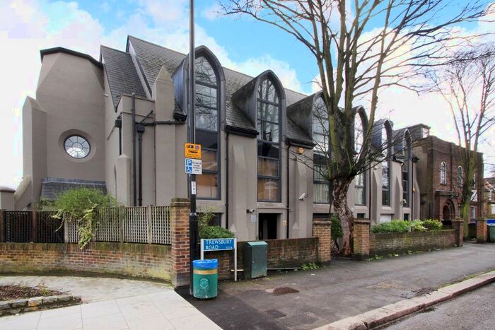 2 Bedroom Apartment To Rent In Trewsbury Road, Sydenham, London, SE26