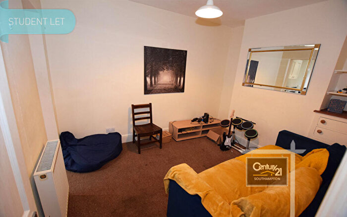 4 Bedroom Terraced House To Rent In |Ref: |, Milton Road, Southampton, SO15