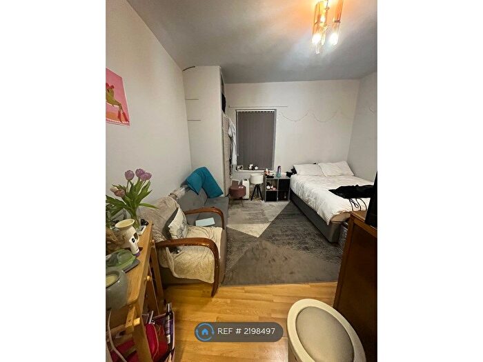 Studio To Rent In Withington, Manchester, M20
