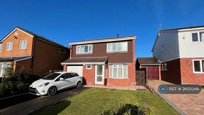 4 Bedroom Detached House To Rent In Bradley Croft, Balsall Common, Coventry, CV7