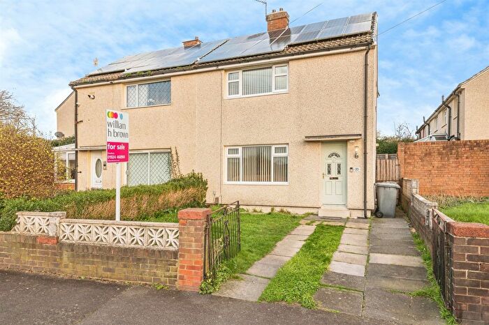 2 Bedroom Semi Detached House For Sale In Smithy Parade, Dewsbury, WF12