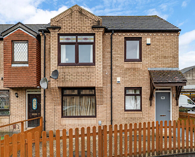 2 Bedroom Terraced House For Sale In Milnpark Gardens, Glasgow, G41