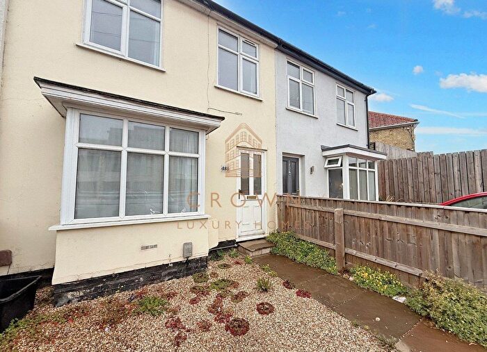 4 Bedroom Terraced House To Rent In Green End Road, Cambridge, CB4