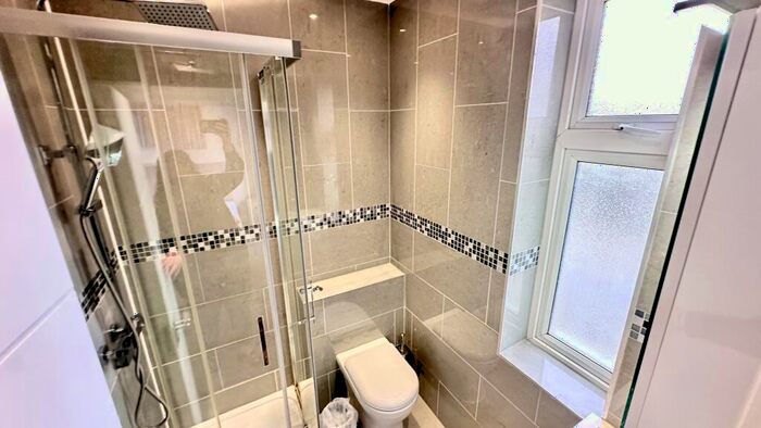 1 Bedroom Apartment To Rent In Northwick Avenue, Harrow, HA3