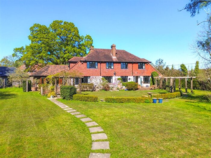 4 Bedroom Detached House For Sale In Seamans Lane, Minstead, Lyndhurst, Hampshire, SO43