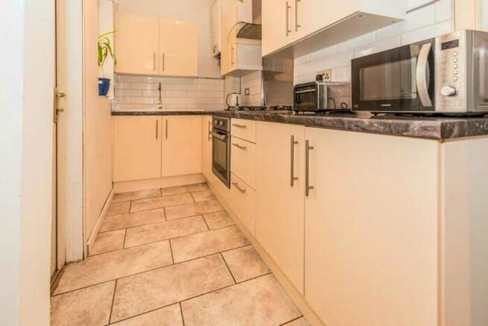 2 Bedroom Property To Rent In Wellington Road, Bearwood, Smethwick, B67