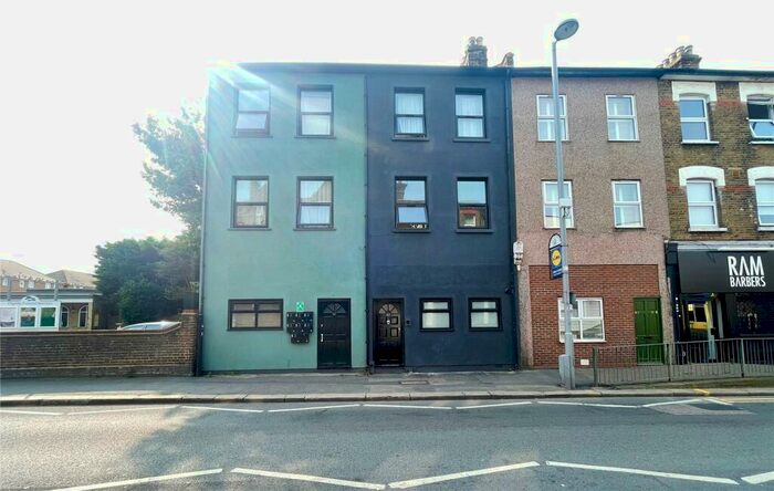 1 Bedroom Flat To Rent In St. James's Street, Walthamstow, London, E17