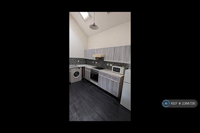 1 Bedroom Terraced House To Rent In Elgar Close, London, E13