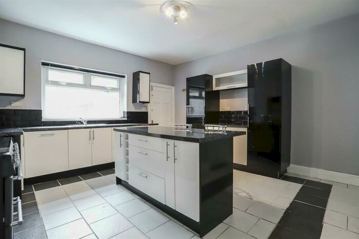 3 Bedroom Terraced House To Rent In Sunnybank Street, Haslingden, BB4