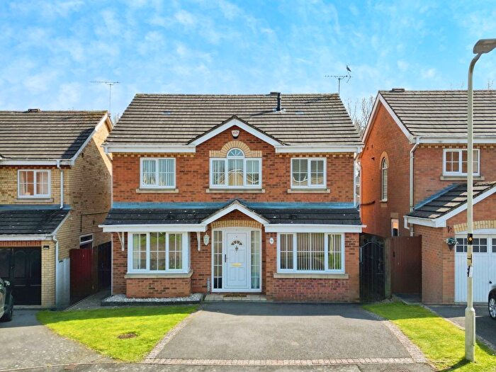 4 Bedroom Detached House For Sale In Rawlings Court, Oadby, Leicester, LE2
