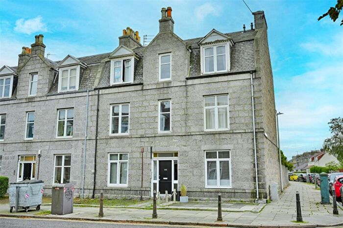 2 Bedroom Apartment For Sale In Second Floor Left, Union Grove, Aberdeen, Aberdeenshire, AB10