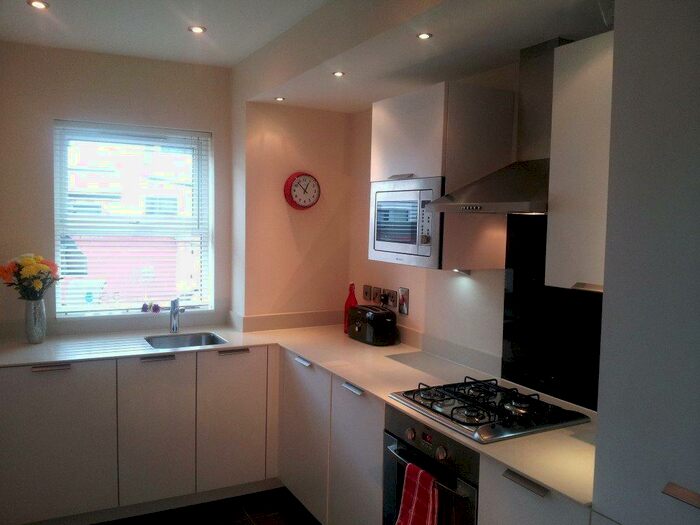 2 Bedroom Terraced House To Rent In Rosebery Street, Fallowfield, M14