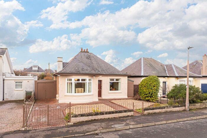 3 Bedroom Detached Bungalow For Sale In Vandeleur Avenue, Edinburgh, EH7
