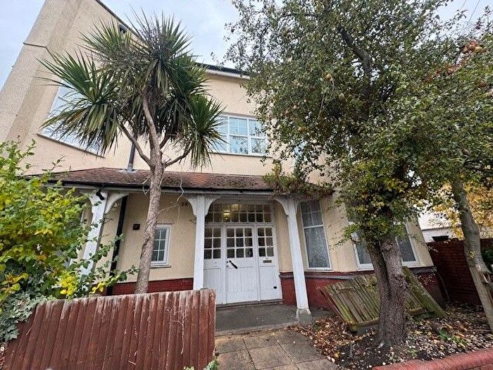 1 Bedroom Flat To Rent In Downs Park West, Bristol, BS6