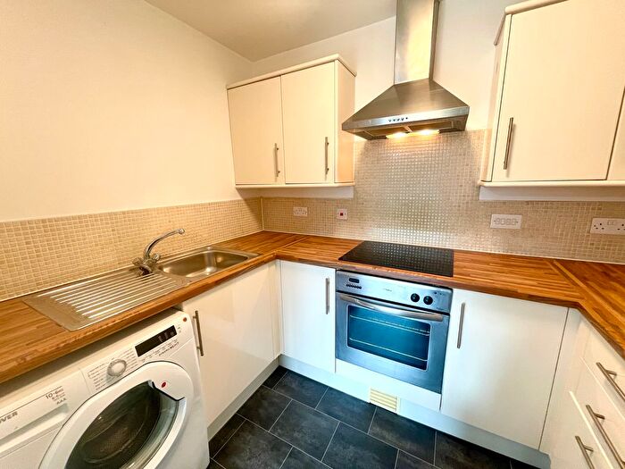 1 Bedroom Flat To Rent In Gressingham Grove, Coventry, CV6