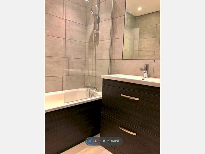 1 Bedroom Flat To Rent In Princess Street, London, SE1