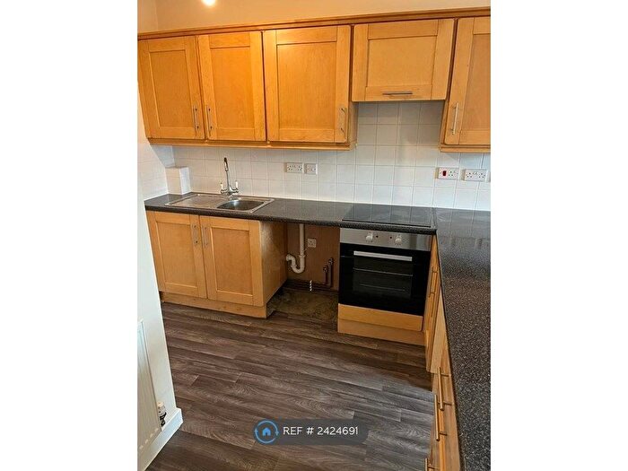 1 Bedroom Flat To Rent In Spring Court, Stapleford, Nottingham, NG9