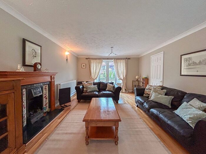 4 Bedroom Detached House For Sale In The Glen, Langstone, NP18