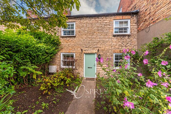 2 Bedroom Terraced House To Rent In Ryhall Road, Stamford, Lincolnshire, PE9