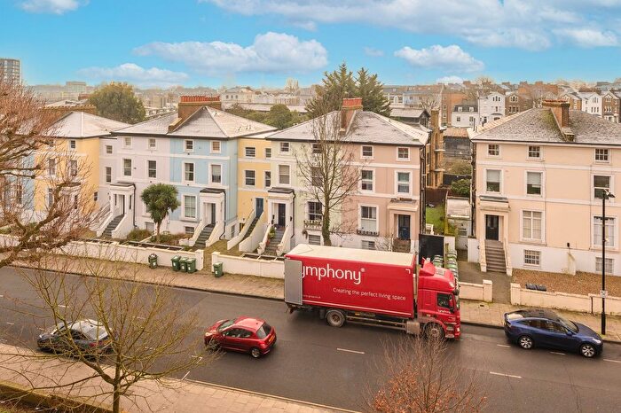 2 Bedroom Flat For Sale In Constable House, Adelaide Road, NW3