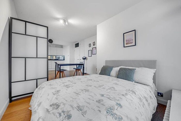 1 Bedroom Flat To Rent In William Blake House, Dufours Place, London, W1F