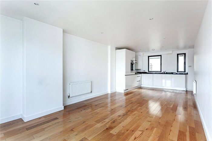 1 Bedroom Apartment To Rent In Eagle Wharf Road, Islington, London, N1