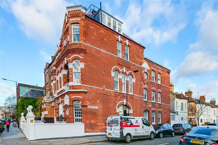 Studio To Rent In Parsons Green, London, SW6