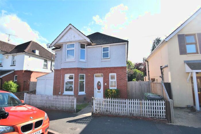 4 Bedroom Detached House To Rent In Station Road, Frimley, Camberley, Surrey, GU16