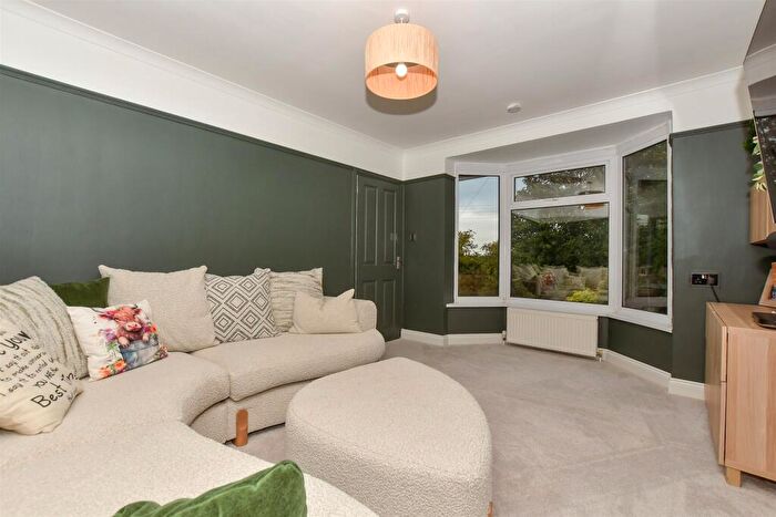 3 Bedroom Detached House For Sale In Church Hill, Shepherdswell, Dover, Kent, CT15