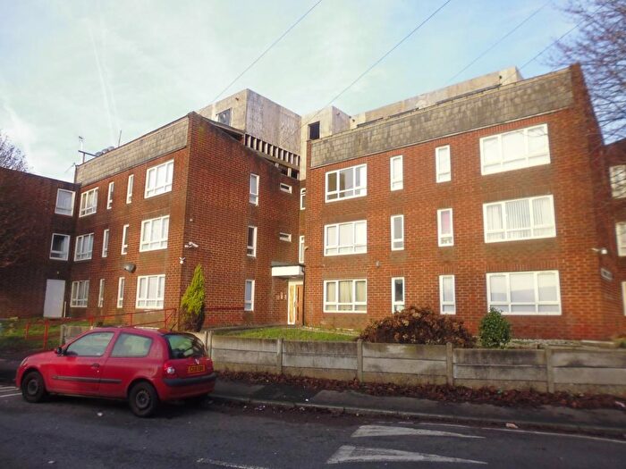 1 Bedroom Apartment To Rent In Alma Road, Rochdale, OL12