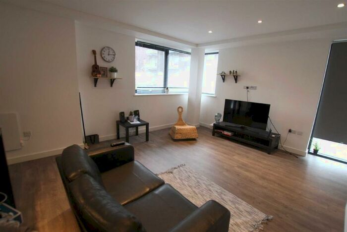 1 Bedroom Apartment To Rent In Advent Way, Manchester, M4