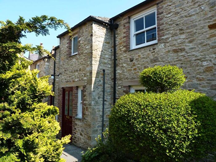 2 Bedroom Cottage For Sale In Victoria Stable Yard, Richmond, DL10