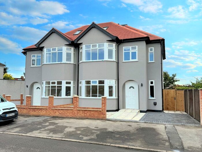 4 Bedroom Semi-Detached House To Rent In Horace Avenue, Rush Green, RM7