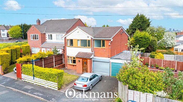 4 Bedroom Detached House For Sale In Redhall Road, Quinton, Birmingham, West Midlands, B32