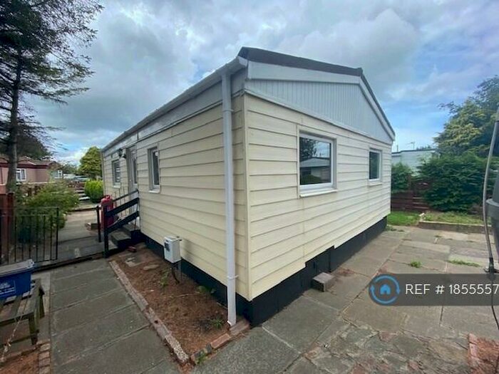 2 Bedroom Mobile Home To Rent In Lorne Grove, Straiton, Loanhead, EH20