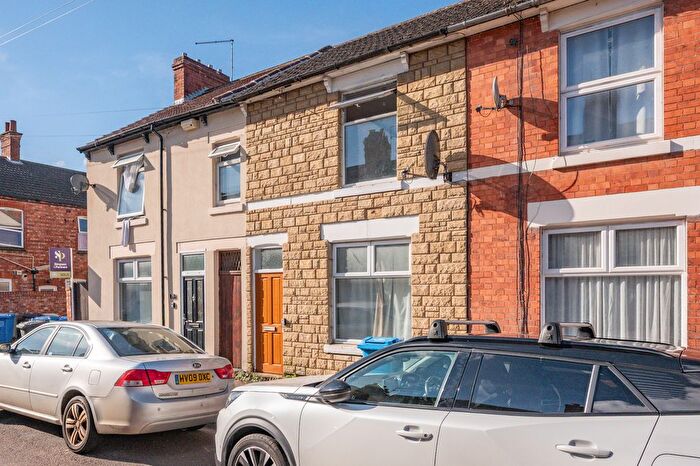 2 Bedroom Terraced House To Rent In Barnwell Street, Kettering, NN16