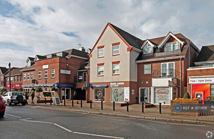 2 Bedroom Flat To Rent In Carnegie Court, Farnham Common, Slough, SL2