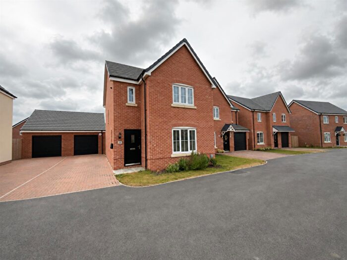 3 Bedroom Semi Detached House For Sale In Primrose Avenue, Scartho, DN33