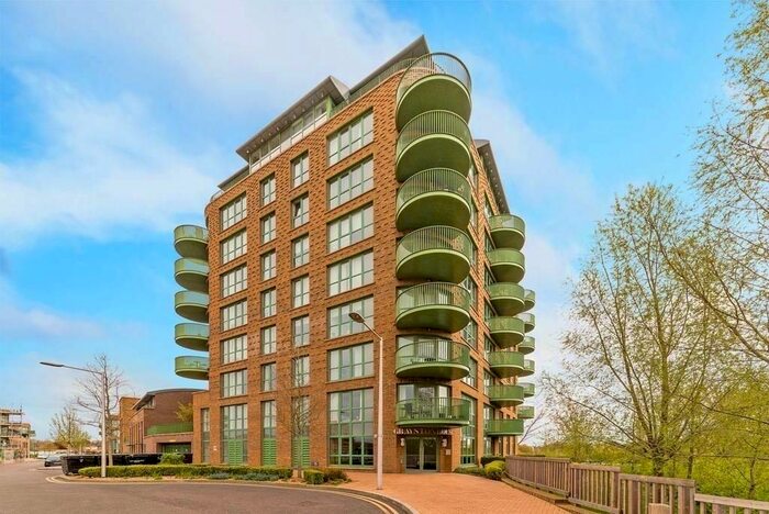 2 Bedroom Flat To Rent In Astell Road, London, SE3