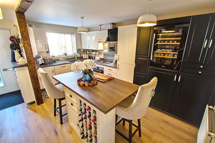 3 Bedroom Semi-Detached House For Sale In Wellhouse Road, Newton Aycliffe, DL5