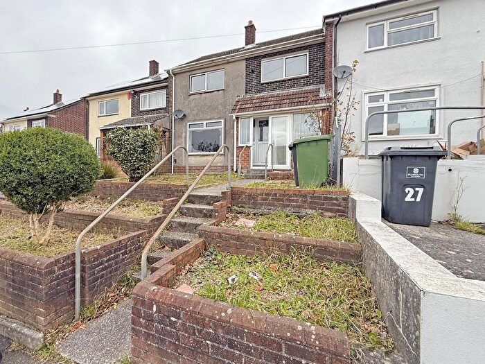 3 Bedroom Terraced House For Sale In Rockfield Avenue, Southway, Plymouth, PL6